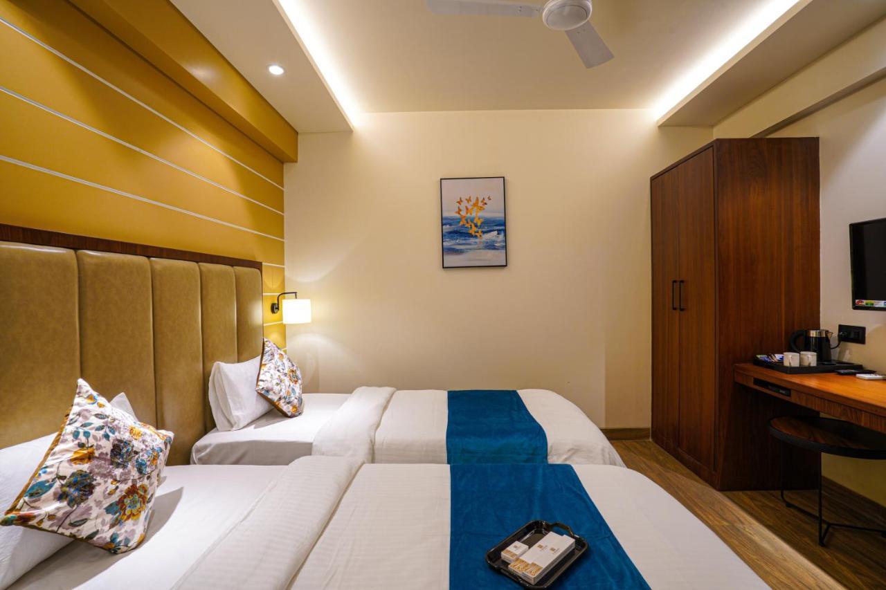 Hotel El Magnifico Surat Luaran gambar